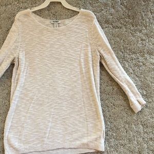 3/4 length knit top